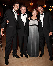 "Sturm der Liebe" Schauspieler Florian Stadler, Tobias Dürr, Johanna Bönninghaus und Andreas Thiele  (Foto: Martin Schmitz)